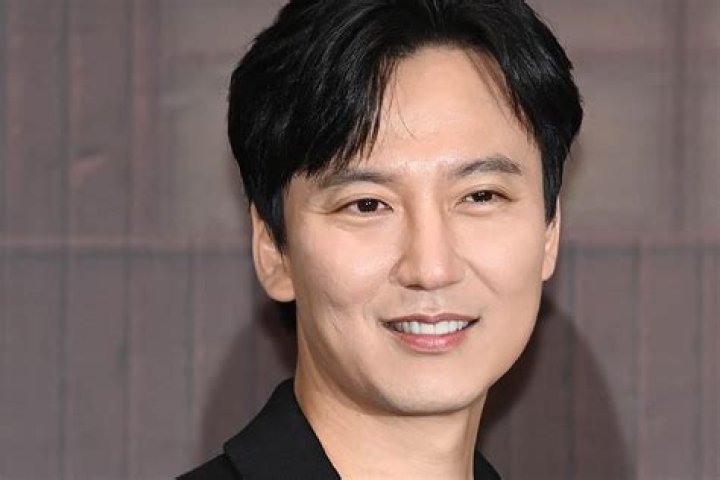 Kim Nam Gil Confirmed to Join Seo Ye Ji in Drama 'Island