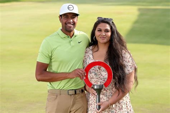 Know All Five Tony Finau Kids Wife Family Tree Ethnicity