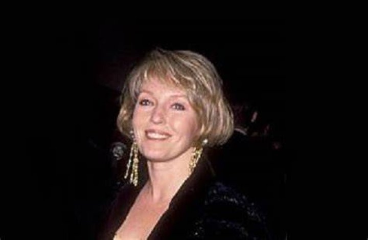 Krista Neumann- Bio, Age, Net Worth, Husband, Marriage, Children, Height |