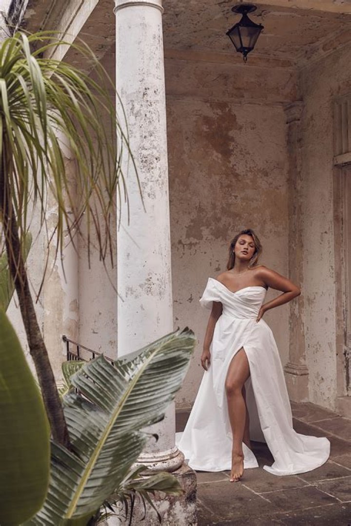 KYHA Studios Unveil Untold Wonderland Bridal Editor