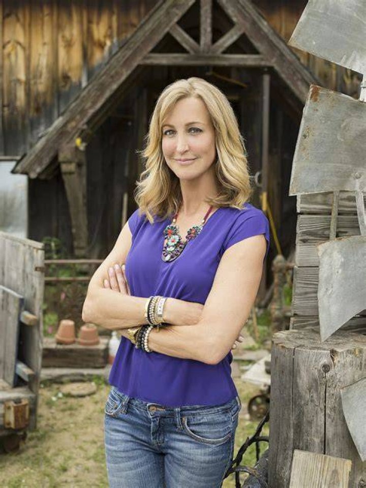 Lara Spencer Was Wide Awake During Her Hip Replacement Surgery