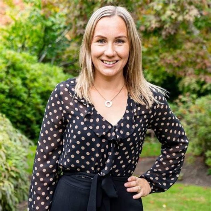 Leanne Real Estate Agent Trade Me Property