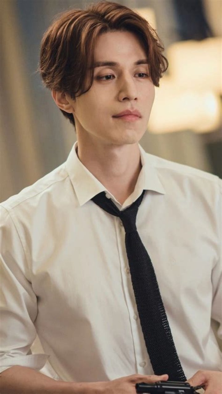Lee dongwook in the series of Touch Your Heart Korean Star, Korean Men