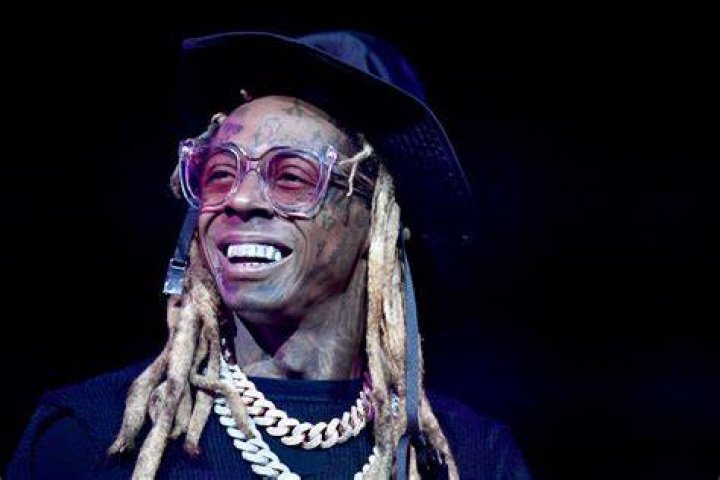 Lil Wayne Charts His Fifth No. 1 Album With &lsquo;Funeral&rsquo;