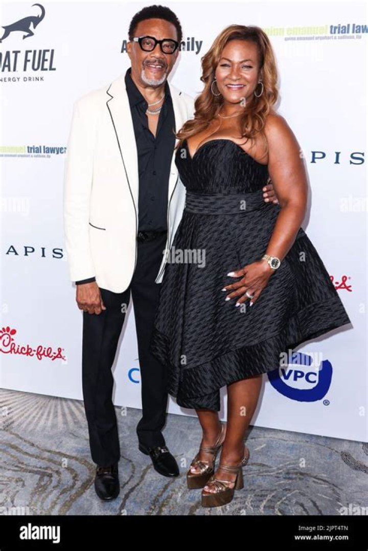 Linda Reese Official Site for Woman Crush Wednesday WCW