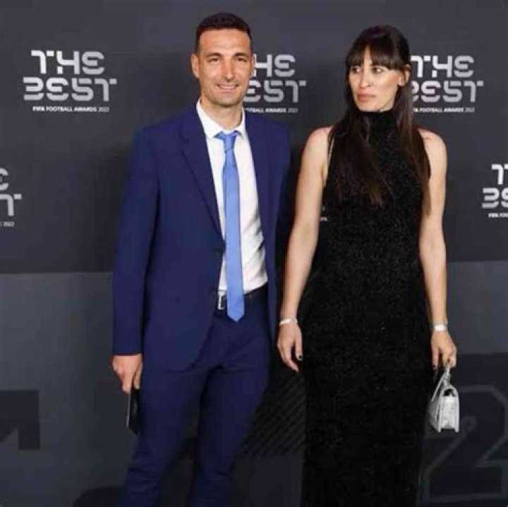 Lionel Scaloni Wife Elisa Montero (Bio, Wiki, Photos)