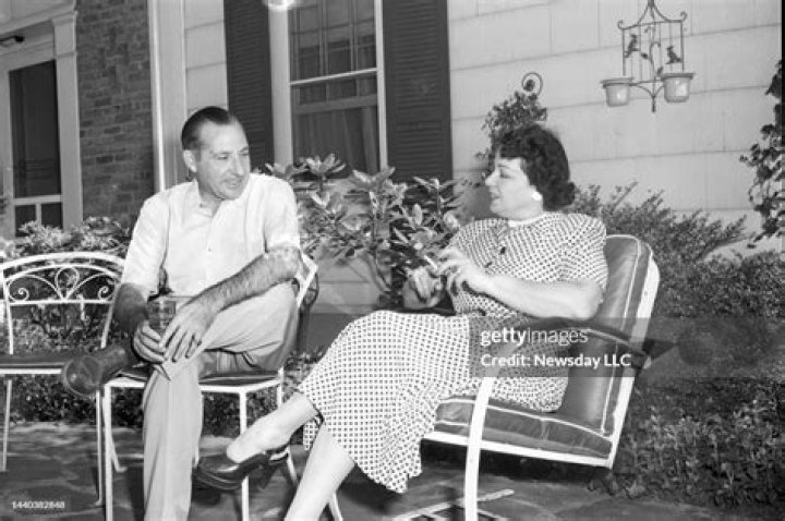 Loretta Costello , wife of mobster Frank Costello, talks to a... News