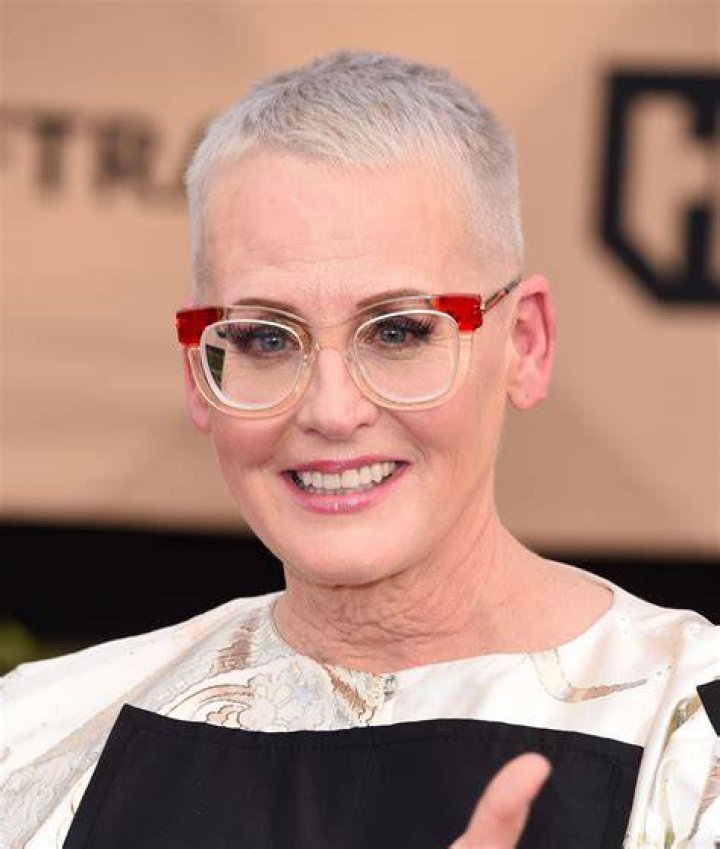 Lori Petty Bio, Affair, Single, Net Worth, Ethnicity, Salary, Age