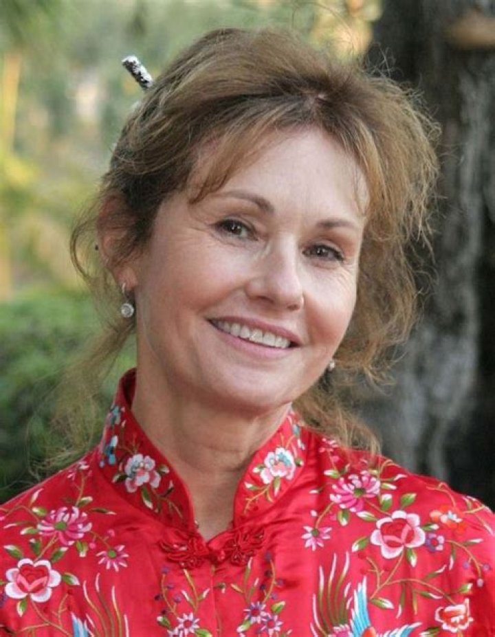 Lori Saunders Rotten Tomatoes