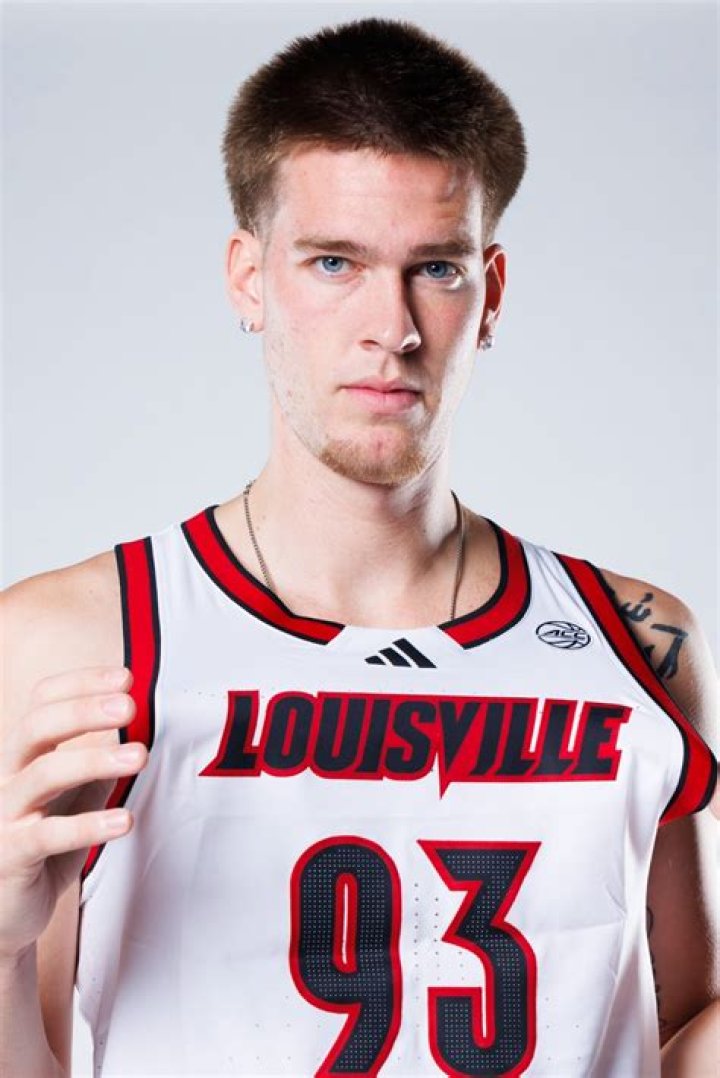 Louisville Men's Basketball Extends Offer to Class of 2022 Wing Tyrell