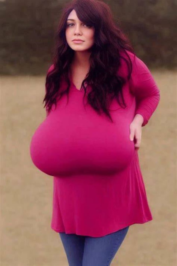 Lovely Lilith&rsquo;s &ldquo;Hogwarts Breast Expansion Spell&rdquo; There She Grows