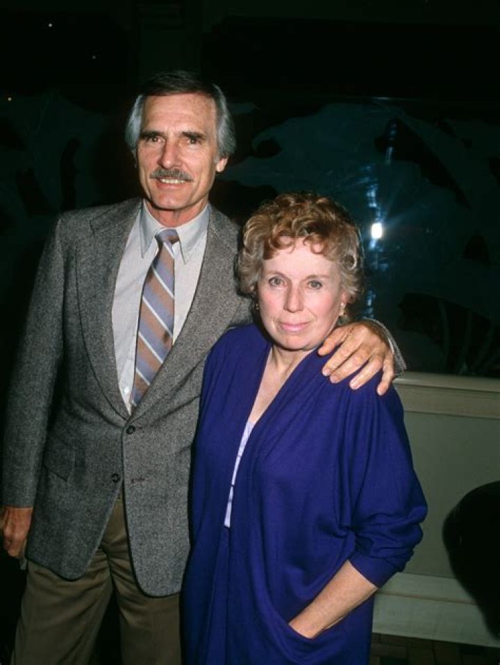 ‘McCloud’ Star Dennis Weaver Proposed Twice & Wed Wife of 61 Years on