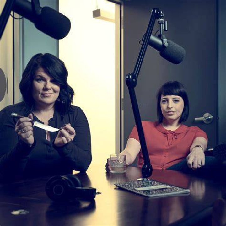 &lsquo;My Favorite Murder&rsquo; cohosts Karen Kilgariff and Hardstark are