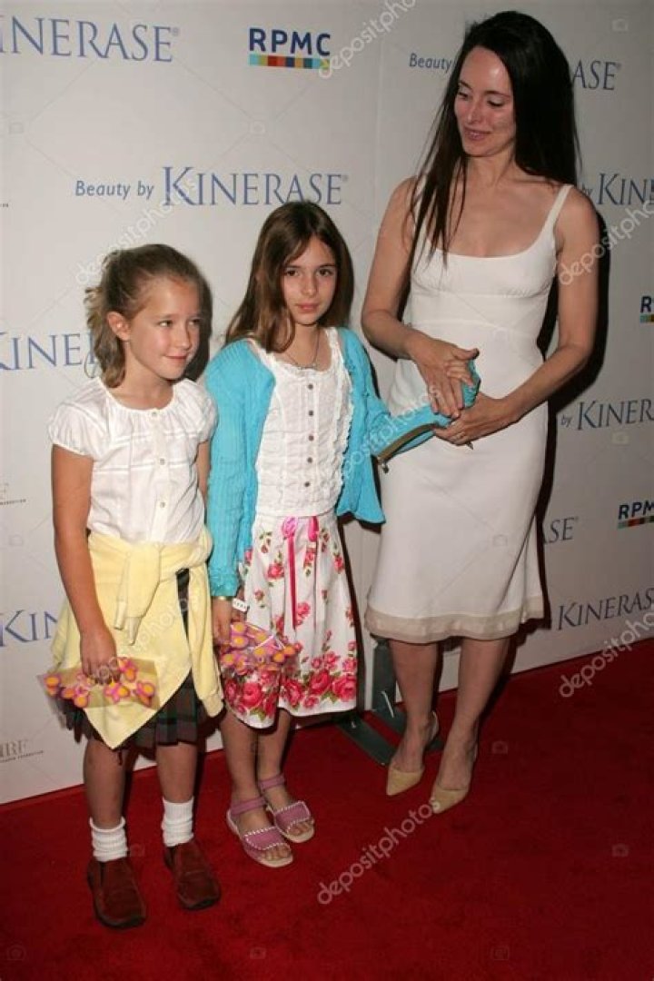 Madeleine Stowe Children