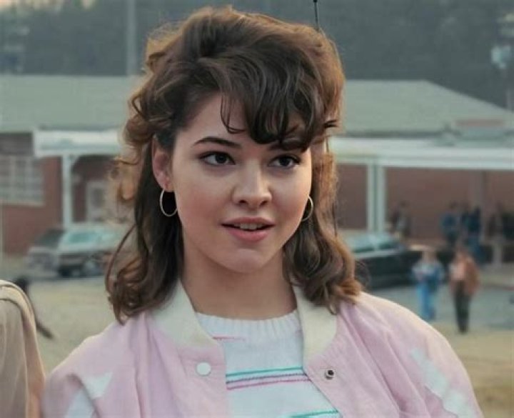 Madelyn Cline Stranger Things Character