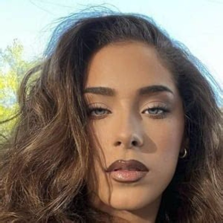 Maeta (R&B Singer) Age, Birthday, Bio, Facts, Family, Net Worth