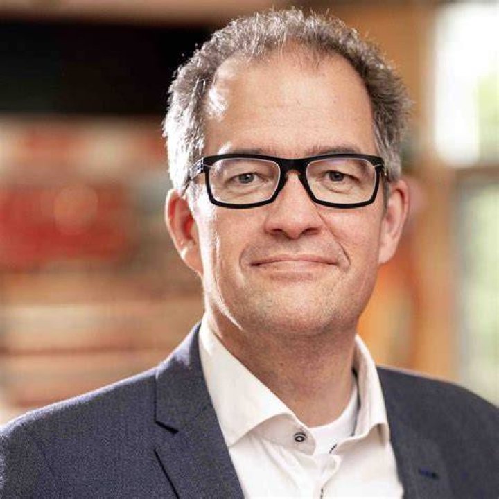 Mag. Leonhard Stulke Board member Royal Talens Foundation Royal