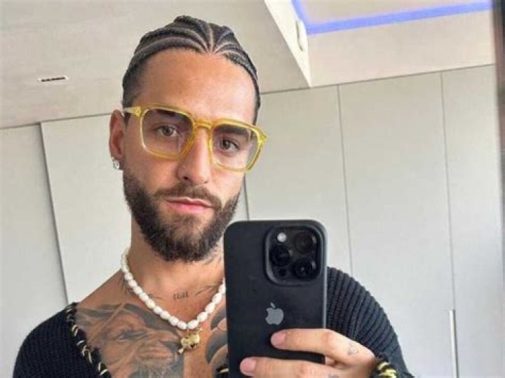 Maluma cambia de look, al parecer volver&aacute; tendencia las trenzas