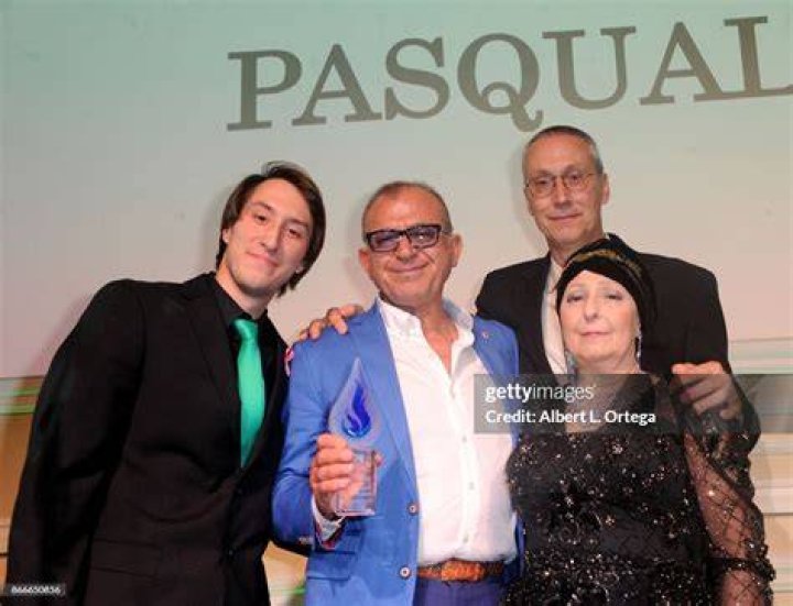 Marcus Grimmie, Pasquale Fabrizio, Albert Grimmie and Tina Grimmie at
