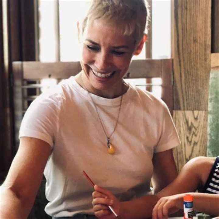 Marie-Alise Recasner Biography, Age, Height, Husband, Net Worth, Family