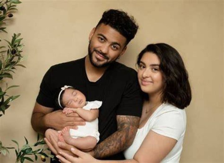 Mark Adams Wife Jennifer Adams and Son Luke, Is He Related To Devante Adams?
