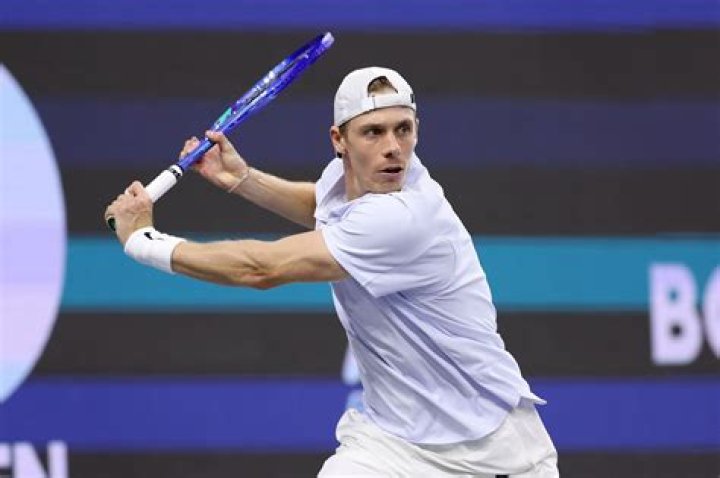 Masters 1000 Miami Denis Shapovalov "C&rsquo;&eacute;tait irr&eacute;el d&rsquo;&ecirc;tre sur le