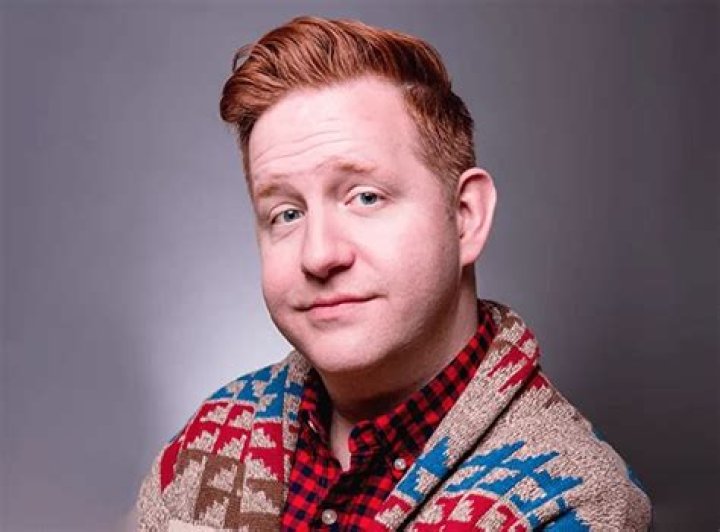 Matt Marr THE GUY WHO CAN TALK TO ANYONE