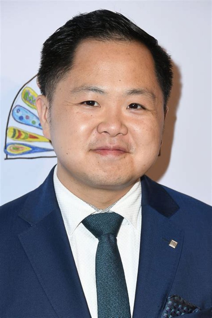 Matthew Moy Net Worth , Salary, Age, Height, Bio, Family, Career