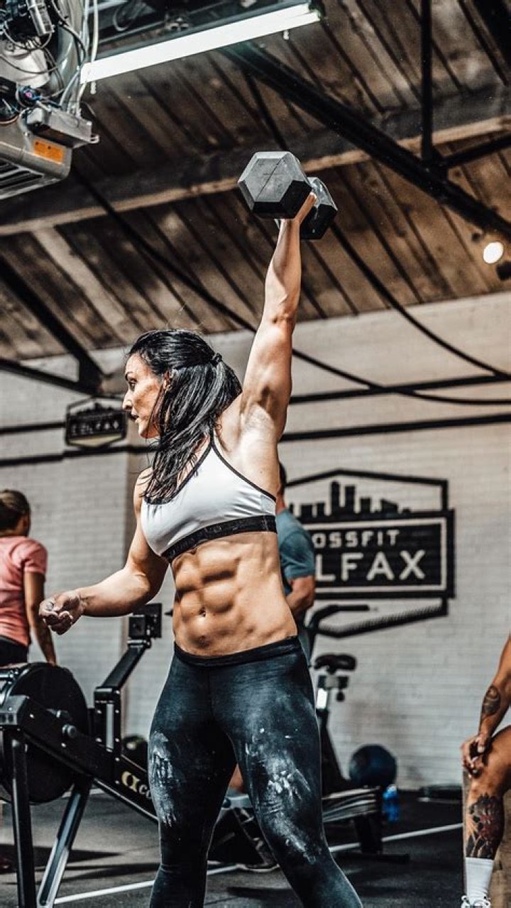 maya_abou_rouphael fit crossfit fitwoman abs abdominals abdominales