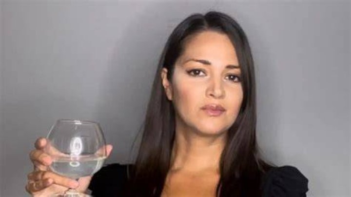 Meet Actress Paula Garces Who Plays The Character Geny Martinez!
