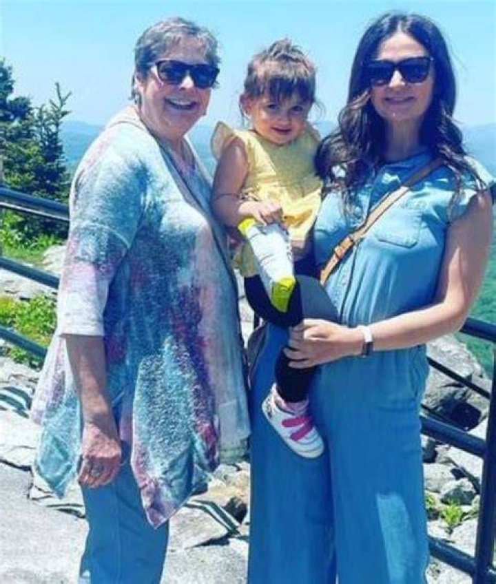 Meet Adina Azarian Daughter – Who Was Aria? Husband And Family Details