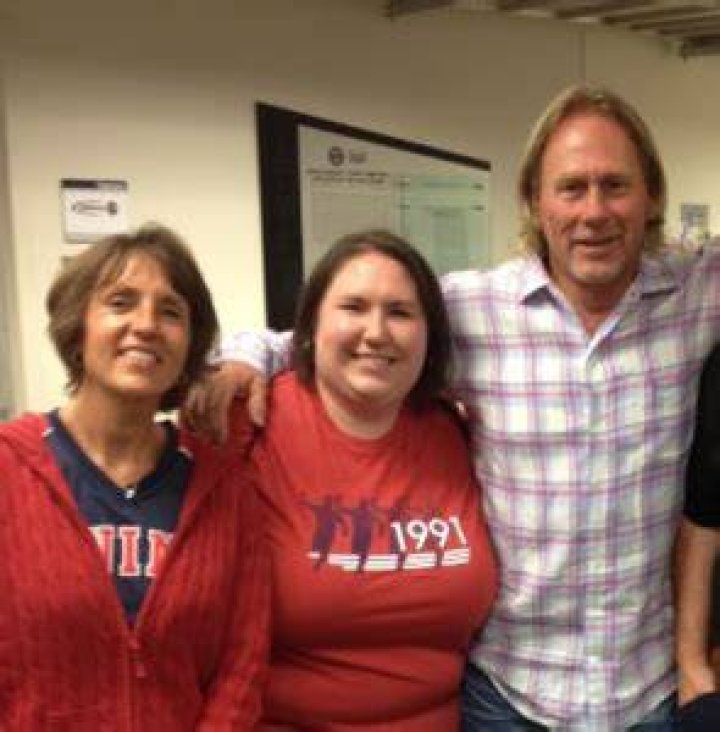 Meet Dan Gladden's Wife And Learn Her Age