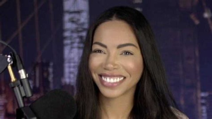 Melanie King (YouTube Star) Age, Birthday, Bio, Facts, Family, Net
