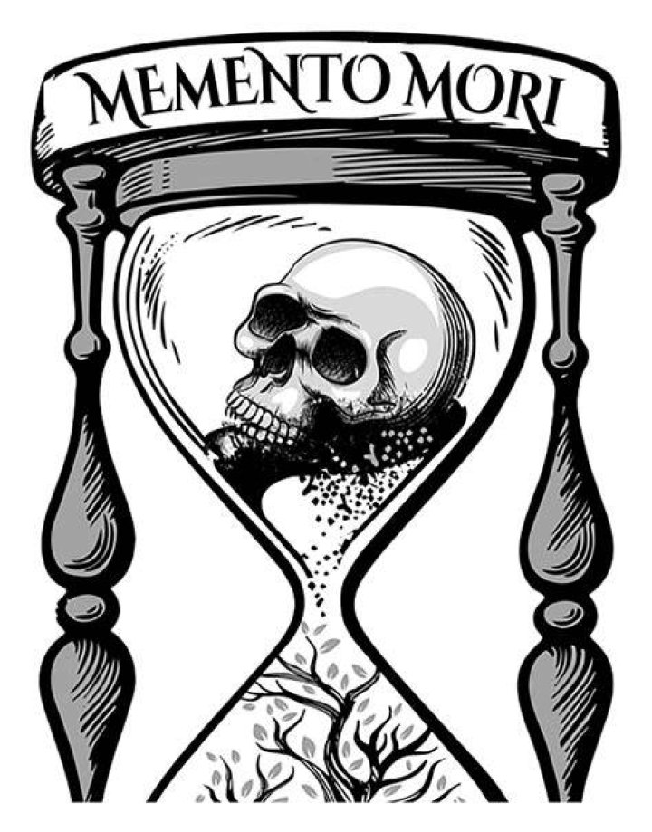 Memento Mori Memento Vivere Skull Design Stoic Memento Mori TShirt