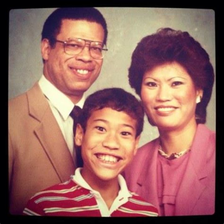 michael yo parents Bohr Thount41