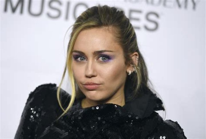 Miley Cyrus recibe 2023 con nuevo sencillo &mdash; El Nacional
