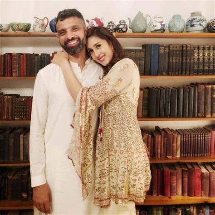 Mira Sethi Ties The Knot in an Intimate Wedding Masala