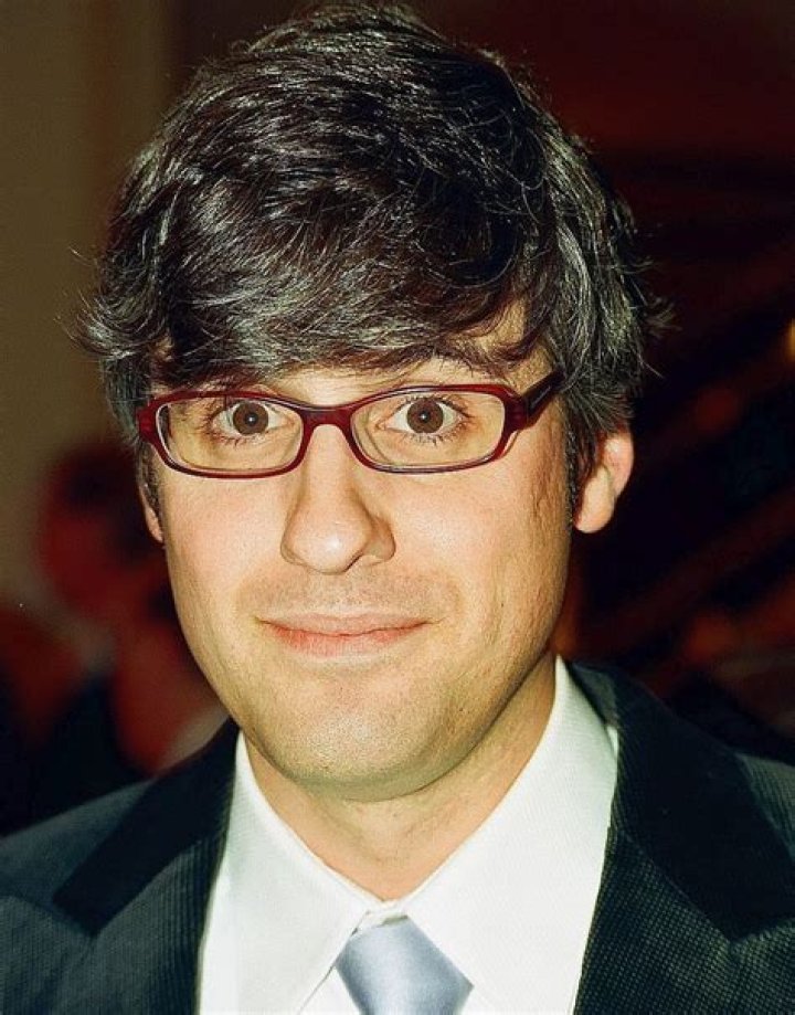 Mo Rocca Wiki, biograf&iacute;a, edad, patrimonio, relaciones, familia y m&aacute;s