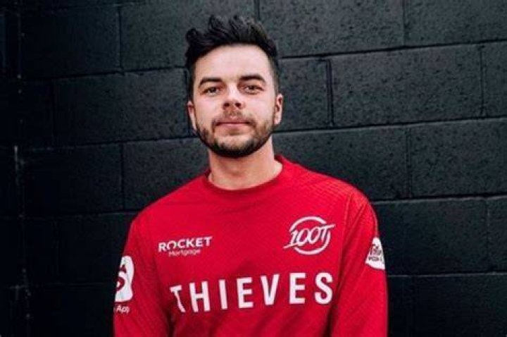 Nadeshot Net Worth 2024 Wiki, Married, Family, Wedding, Salary, Siblings