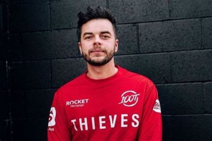 Nadeshot Net Worth, Real Name, Age, Height, Biography, Wife, Children