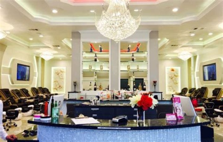 Nail Salon Wegmans Plaza