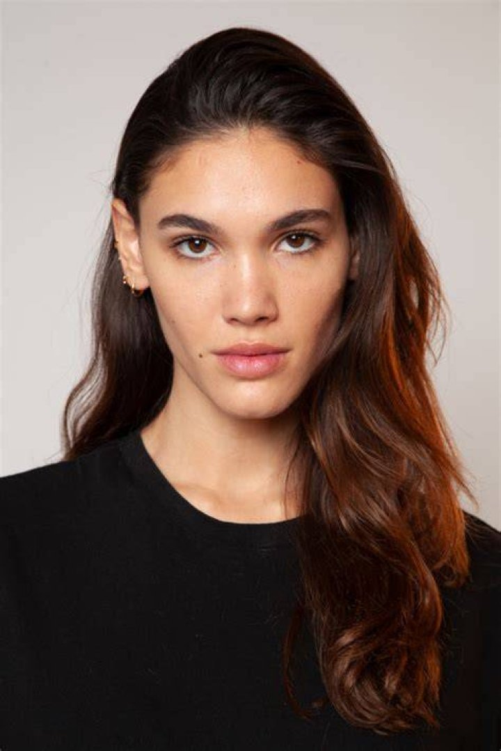NATALIE KUCKENBURG Iconic Management
