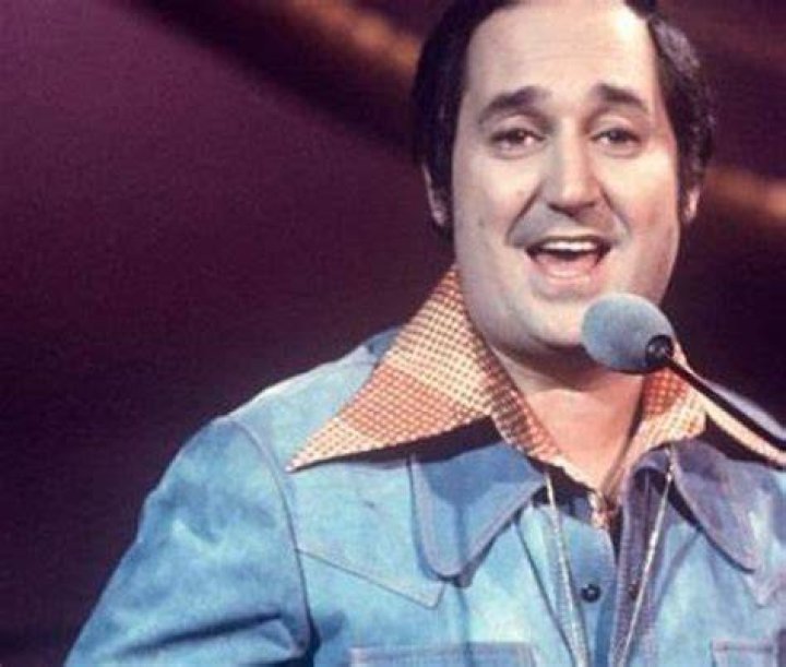 Neil Sedaka Rumored Gay despite Being Married with Children
