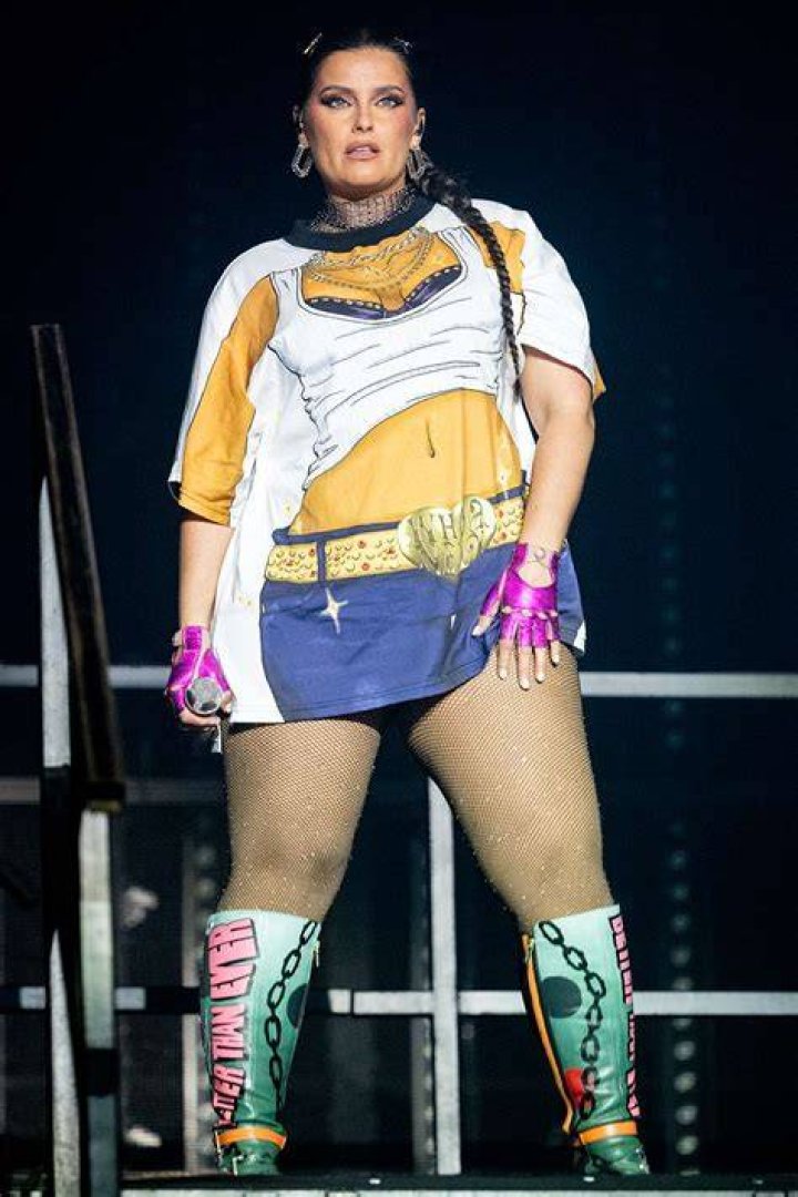 Nelly Furtado Boyfriend Is She Dating Hodgy Beats?
