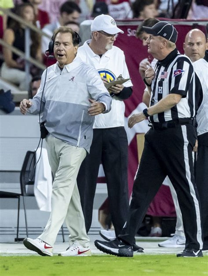 Nick Saban on Jermaine Burton appearing to strike Tennessee fans 'We