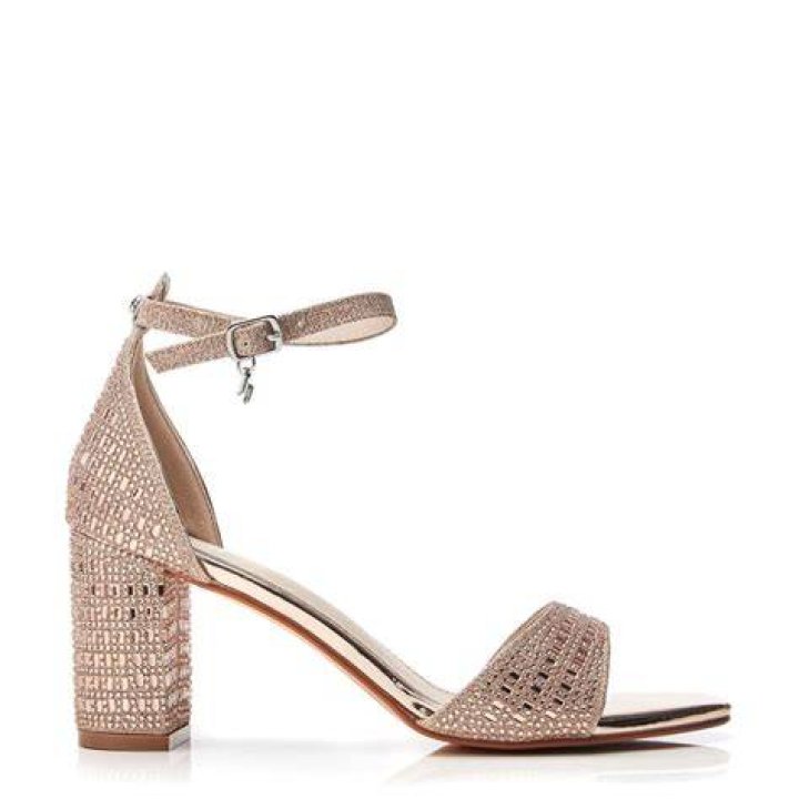 Nolan Rose Gold Moda takı, Kulak kelep&ccedil;eleri, Kulak