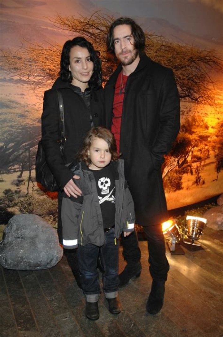 Noomi och Ola Rapace barn har vuxit upp h&auml;r &auml;r han idag Baaam
