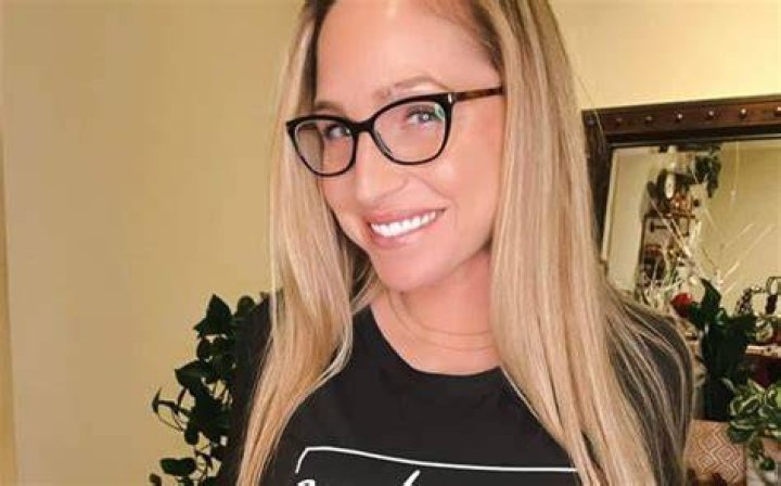 Nora Rose Jean OnlyFans Video: Controversy And Backlash