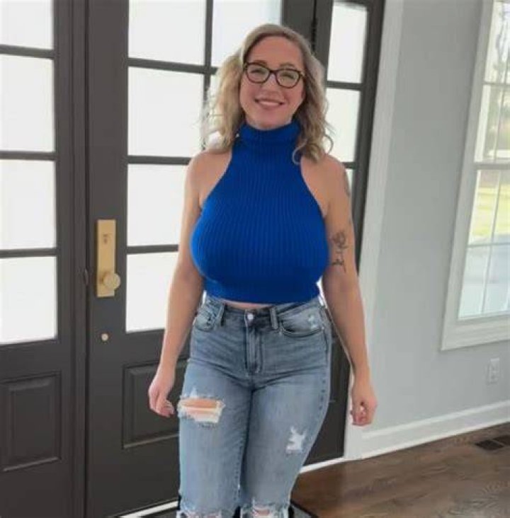 Nora Rose &raquo; FapsLeak.Space Onlyfans