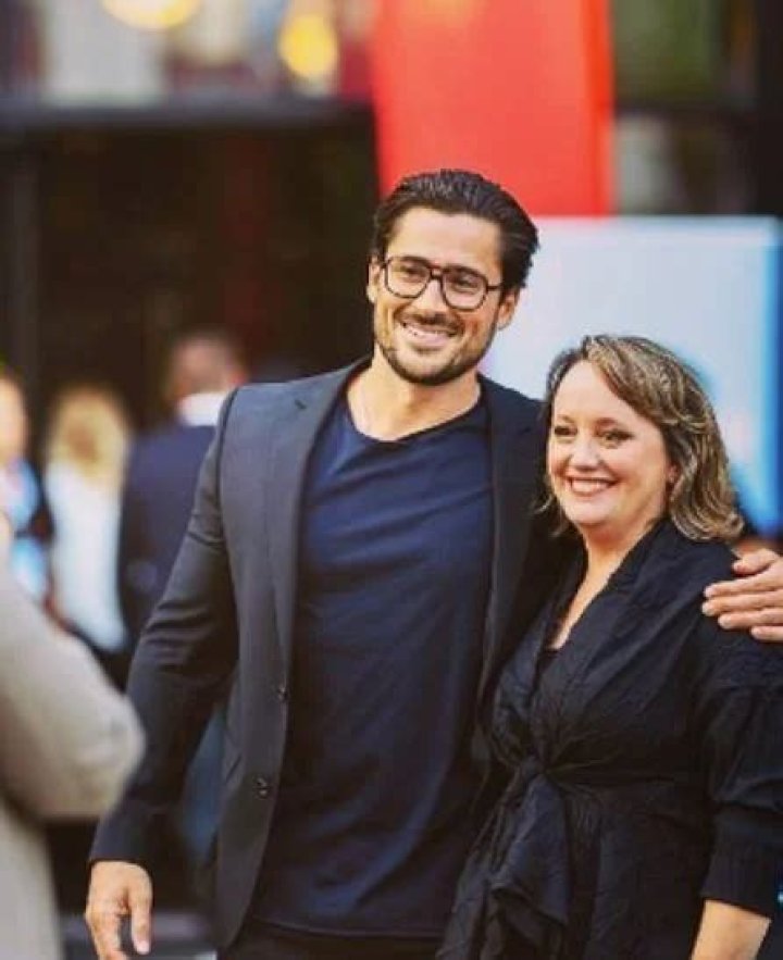 Olivier Renaud's Marital Status Revealed
